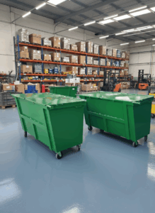 Contêiner Metálico para Lixo 1200L com Tampa Articulada Superior