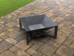 Lareira Metálica Externa Retangular 70x35x25cm