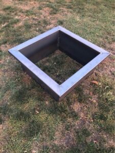 Lareira Metálica Externa Cubo 40x40x40cm