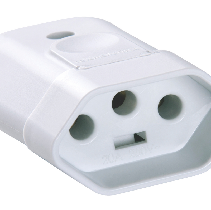 PLUG 2P+T FEMEA 10A BR