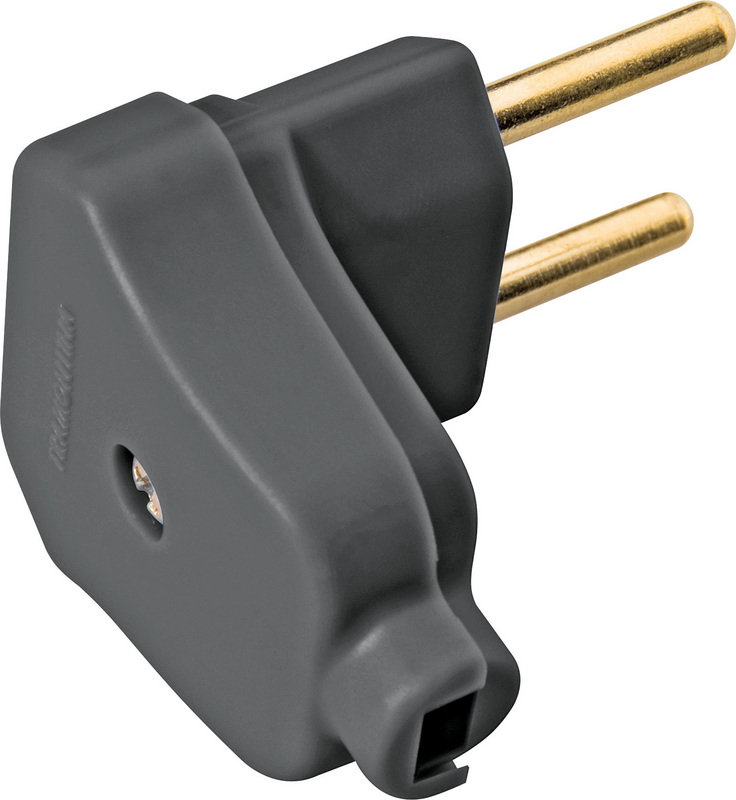 PLUG 2P MACHO 10A PT TRIANG